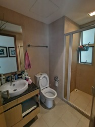 The Lakeshore (D22), Condominium #205215261